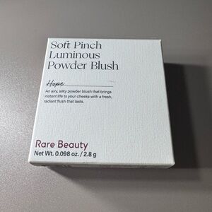 Rare Beauty Soft Pinch Luminous Powder Blush - White